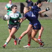 Joanne Doonan gets away from Sinéad McCullagh.