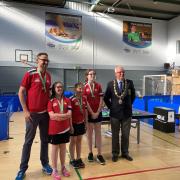 David Hutchinson, Eimear Hutchinson, Polly Clarke and Ciara Hutchinson with Table Tennis Ireland President Joseph Veselsky. .