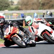 Derk O'Donnell (70) and Andrew Brady (66) battle it out in the Pre-Injection class.