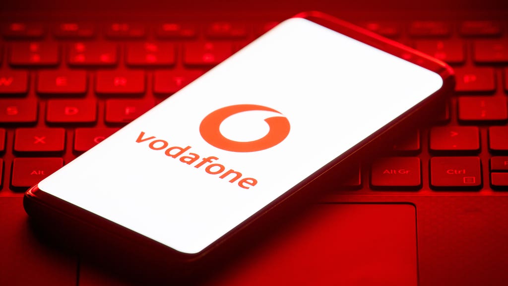 Vodafone announce major change for UK customers - how much will it cost?