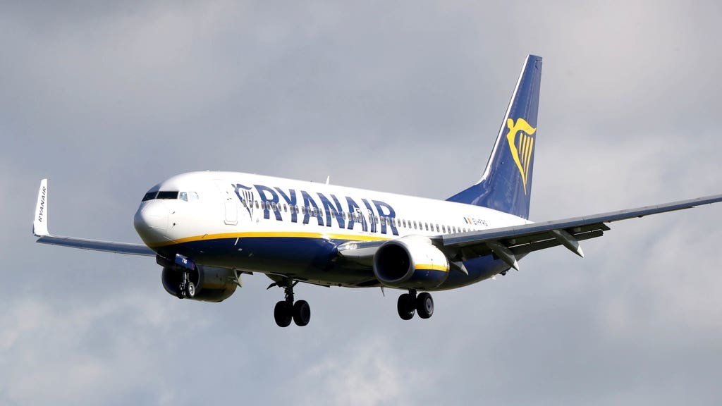 Ryanair blames air passenger duty for withdrawal from Northern Ireland