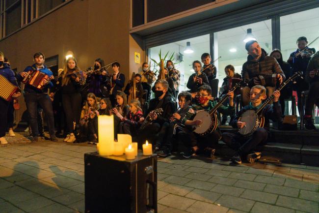 There was a large gathering at Fermanagh House, Enniskillen on Friday 14th January for a candlelit vigil to remember Ashling Murphy.  Picture: Ronan McGrade