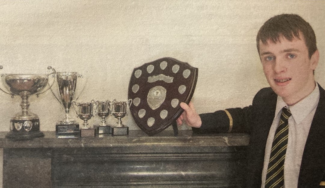 In 2011, Andrew Irwin took home a number of awards from the classical music section of the Feis. Among them was the Young Singer of the Year award.