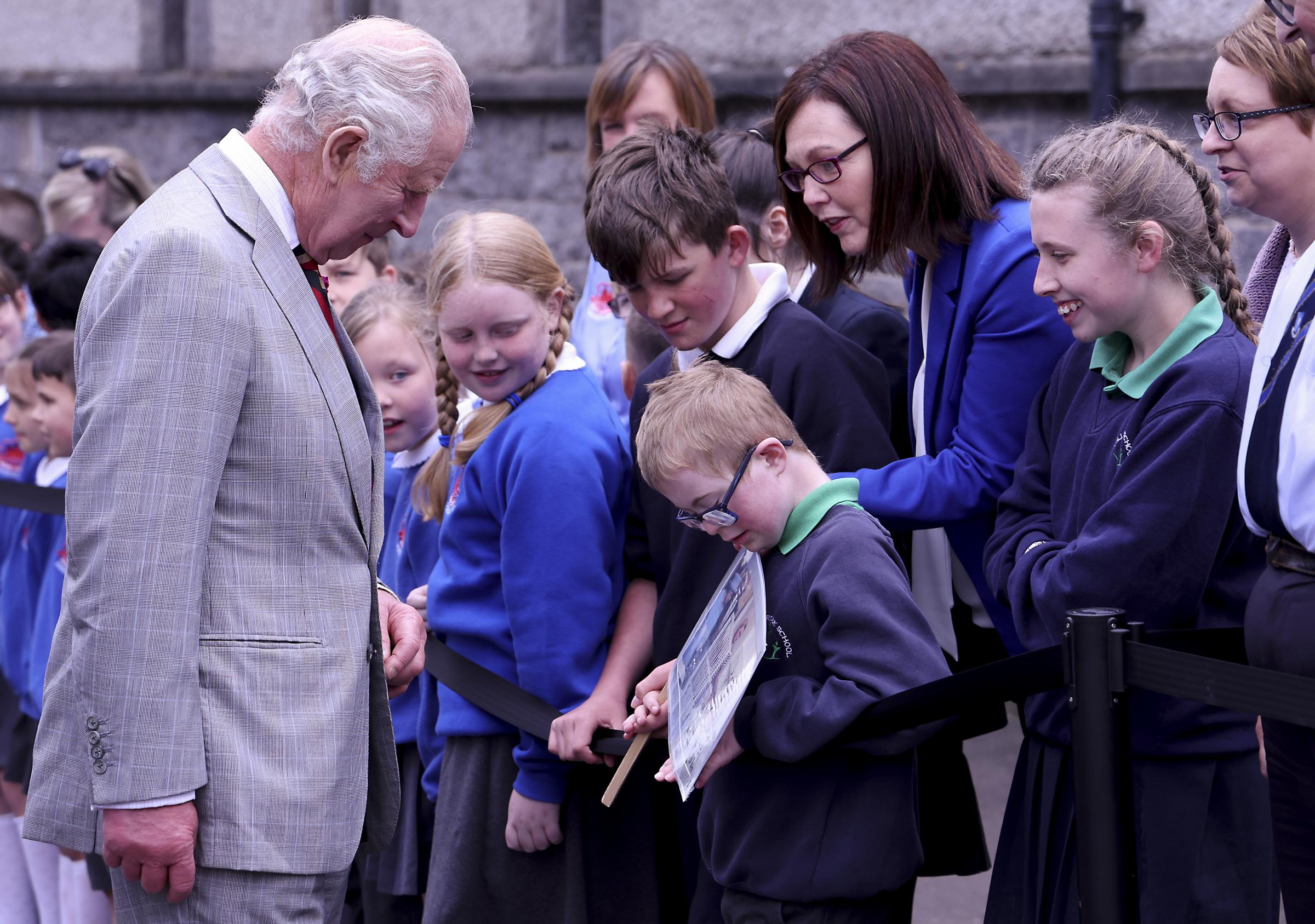 King Charles III meest a pupil from Willowbridge School.